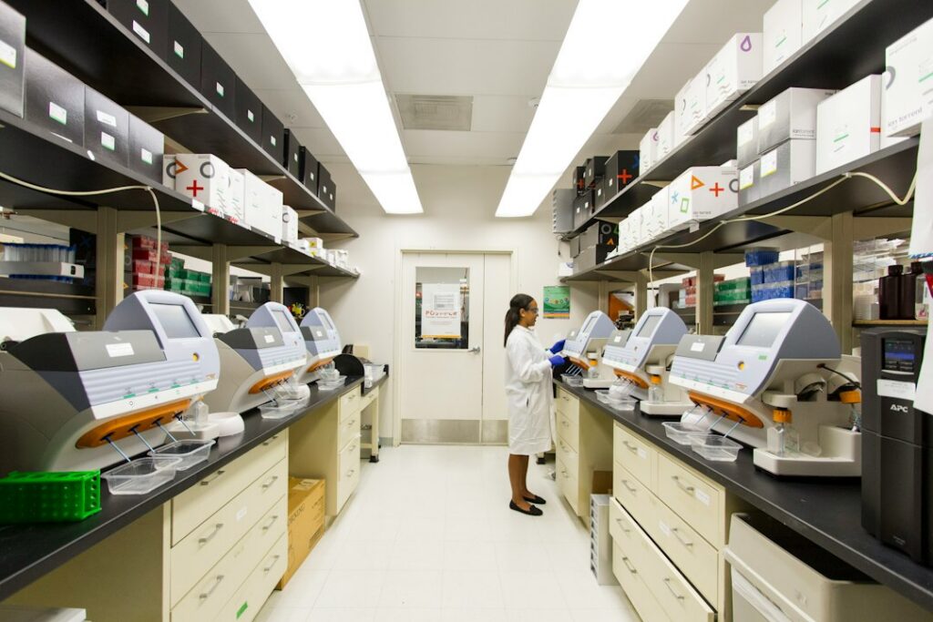 Healthcare research laboratory